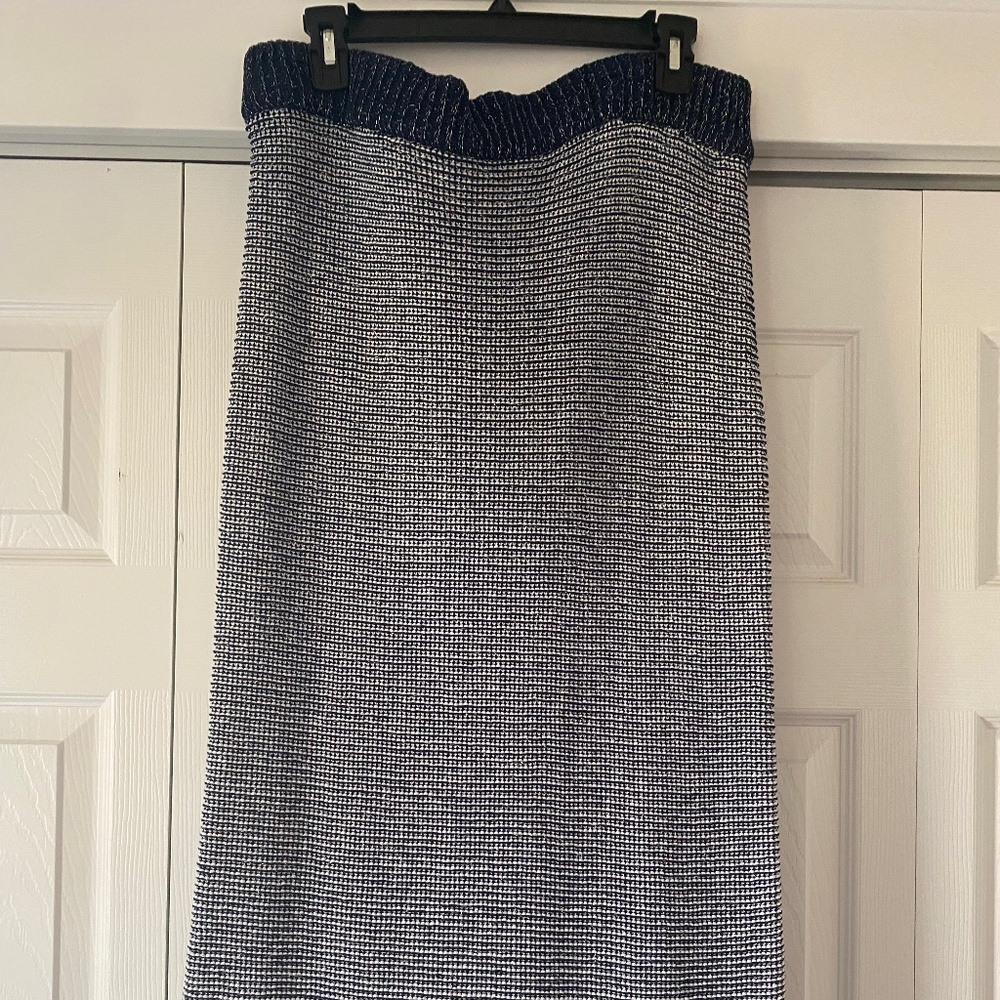 Eva Mendes by New York and Company knit skirt